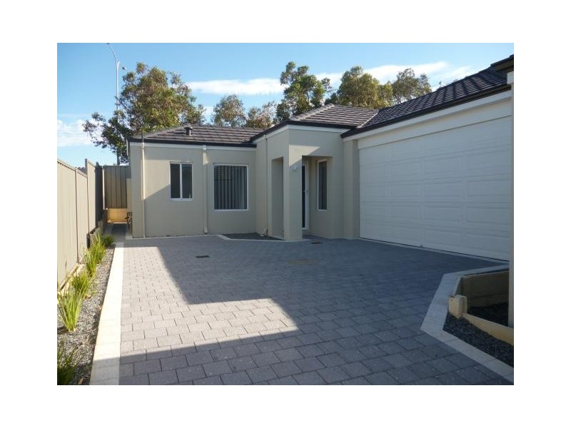 20C Adela Place, Spearwood WA 6163