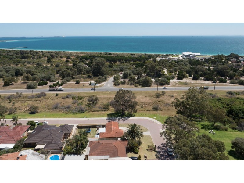19 Parakeet Way, Coogee WA 6166