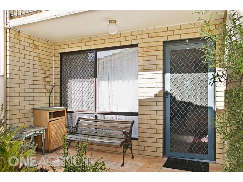 2/1 Bellevue Terrace, Fremantle WA 6160