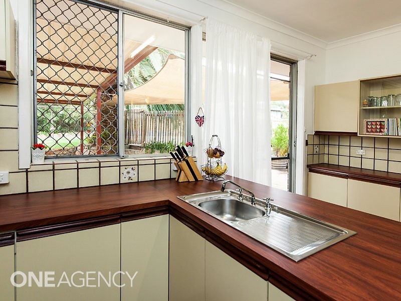 5 Williams Road, Coolbellup WA 6163