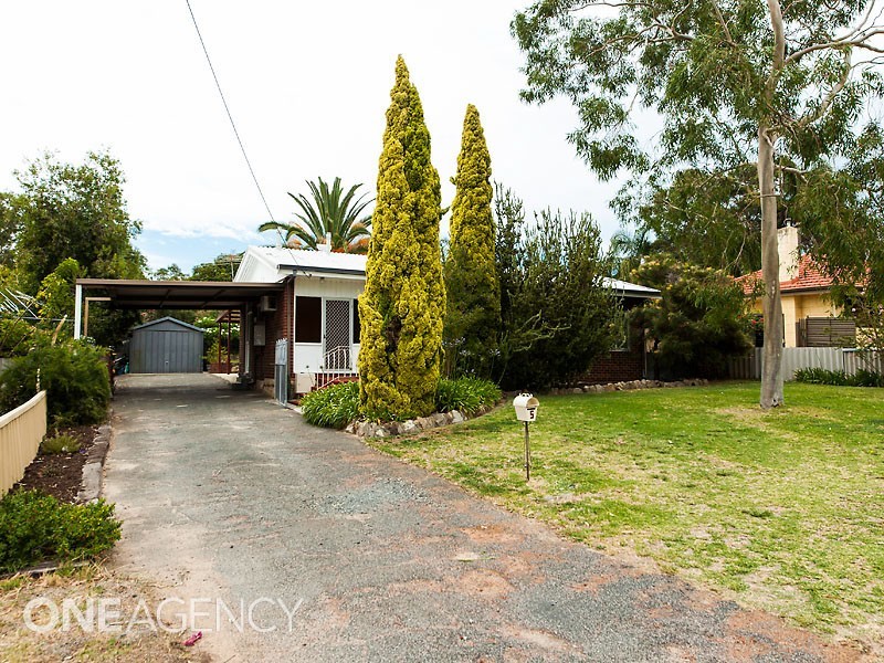 5 Williams Road, Coolbellup WA 6163