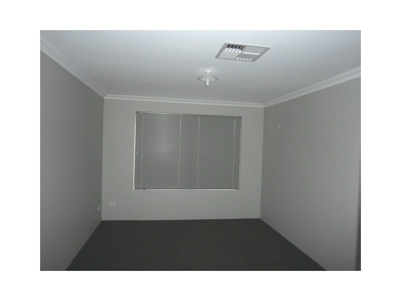 9 Wildfinch Street, Beeliar WA 6164