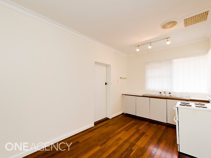 1 Brindle Street, Coolbellup WA 6163