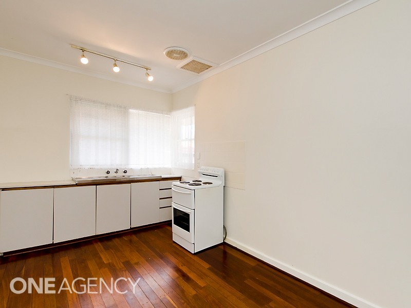 1 Brindle Street, Coolbellup WA 6163