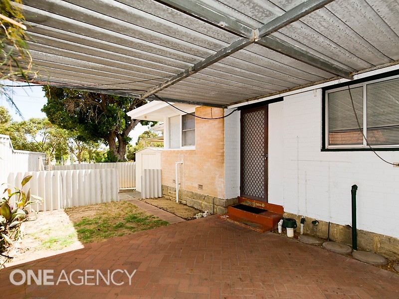 1 Brindle Street, Coolbellup WA 6163