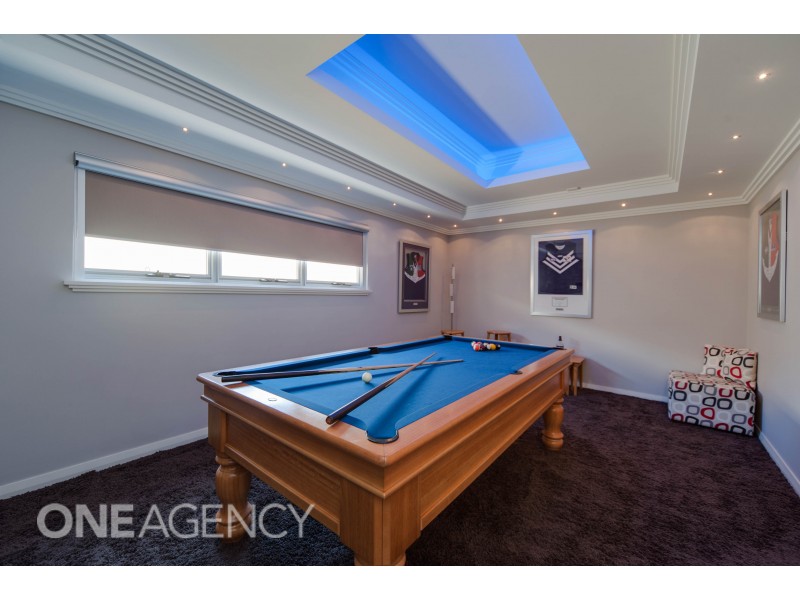 22 Mt Henry Road, Salter Point WA 6152