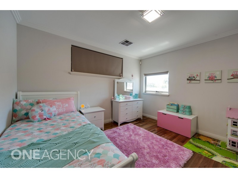 22 Mt Henry Road, Salter Point WA 6152