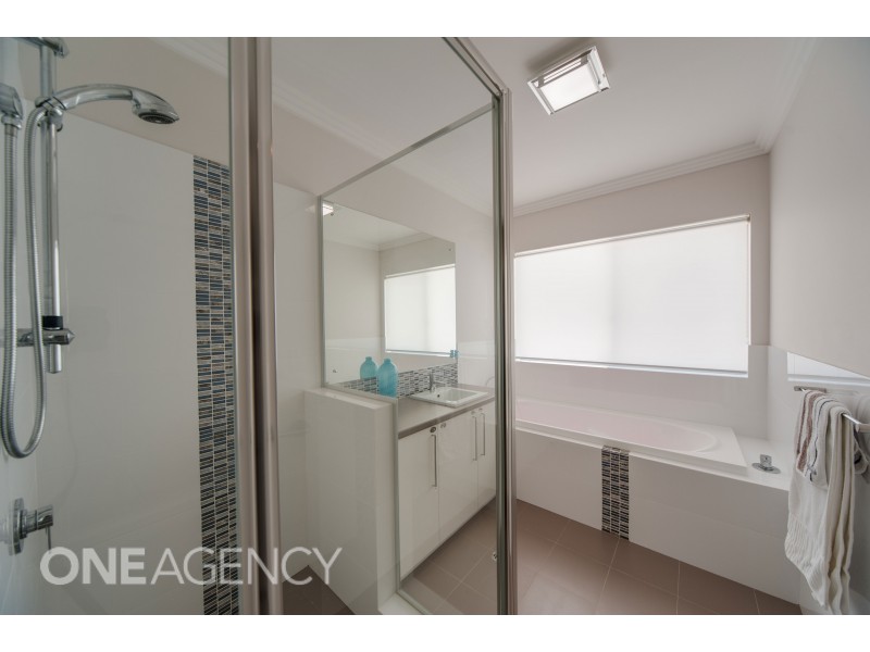 22 Mt Henry Road, Salter Point WA 6152