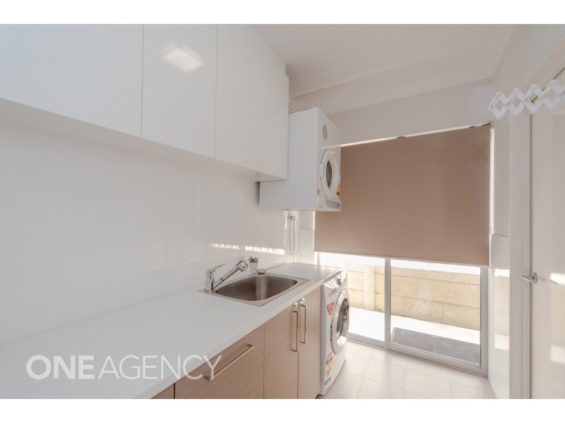 22 Mt Henry Road, Salter Point WA 6152