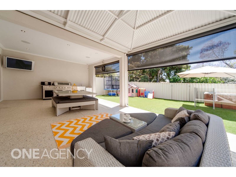 22 Mt Henry Road, Salter Point WA 6152