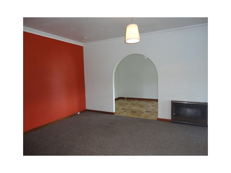 15 Gurney Road, Spearwood WA 6163