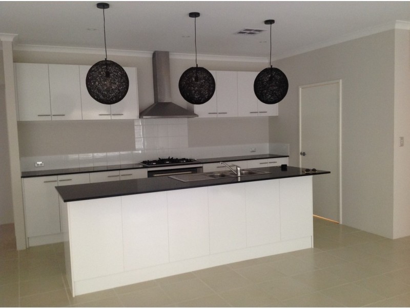 11 Wotan Street, Baldivis WA 6171