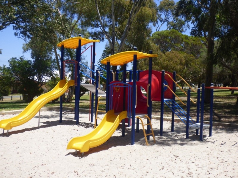 Lot 2, 20 McLean Street, Melville WA 6156