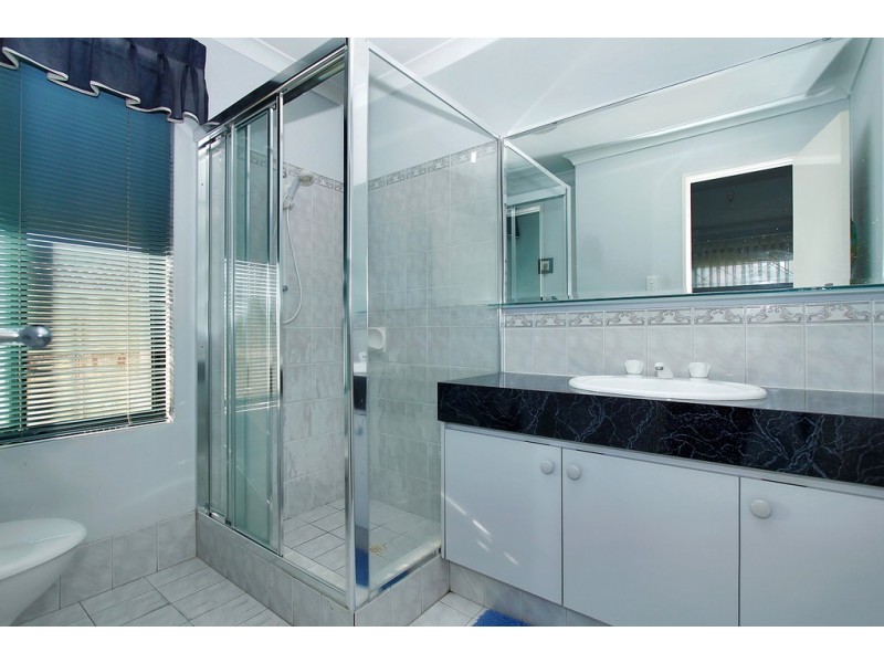 10 Sherbrooke Gardens, Bibra Lake WA 6163