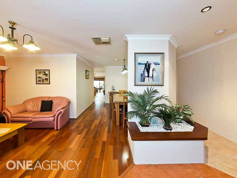 9 Moresby Close, Bibra Lake WA 6163