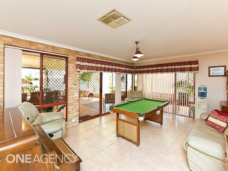 9 Moresby Close, Bibra Lake WA 6163