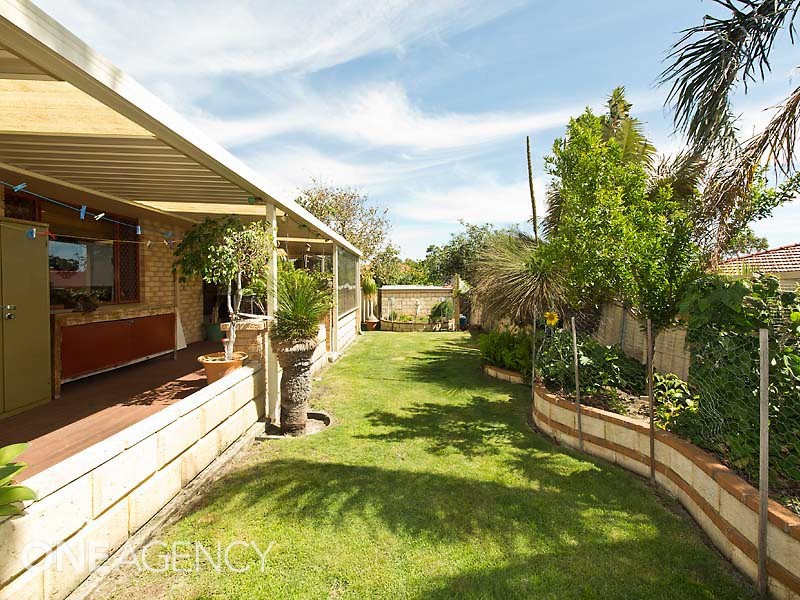 9 Moresby Close, Bibra Lake WA 6163