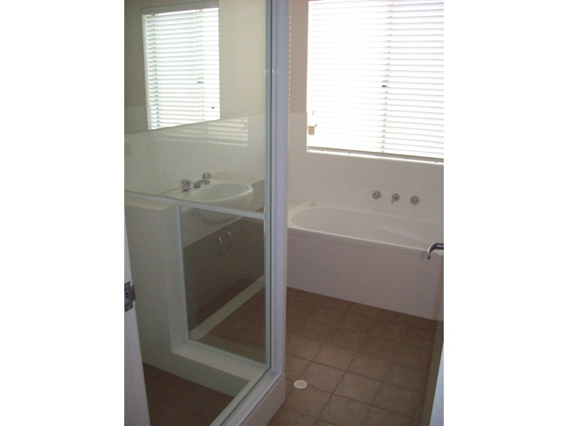 1/14 Sain Road, Coogee WA 6166