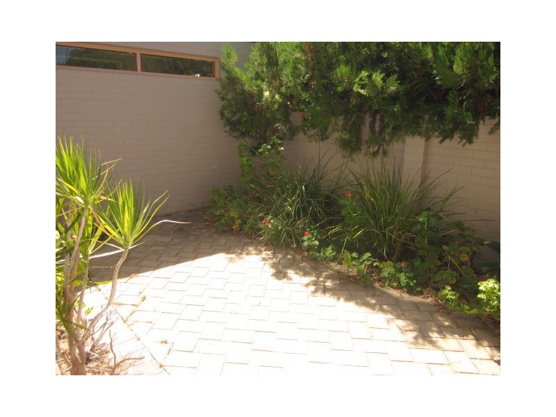 6/28 Onslow Street, South Perth WA 6151