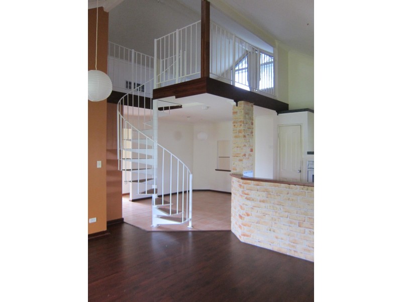 3 Lipton Mews, Atwell WA 6164