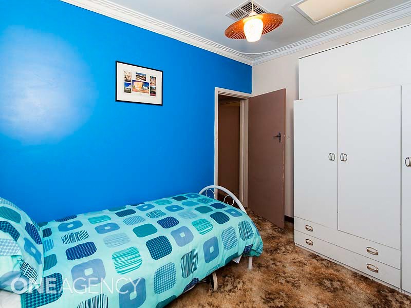 7 Dixon Street, Beaconsfield WA 6162