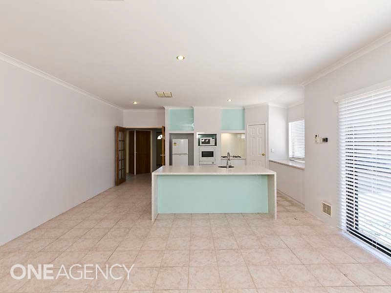 416 Hamilton Road, Munster WA 6166