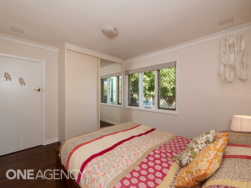 4A Paris Place, Coolbellup WA 6163