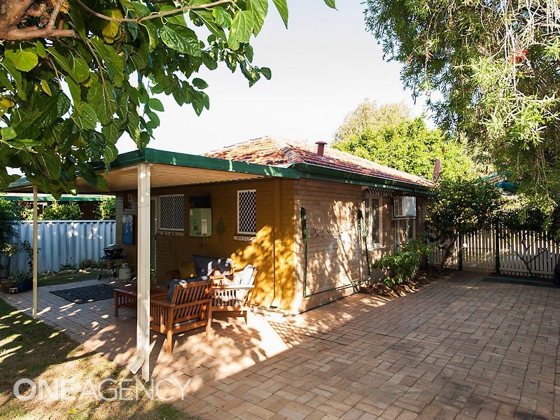 4A Paris Place, Coolbellup WA 6163