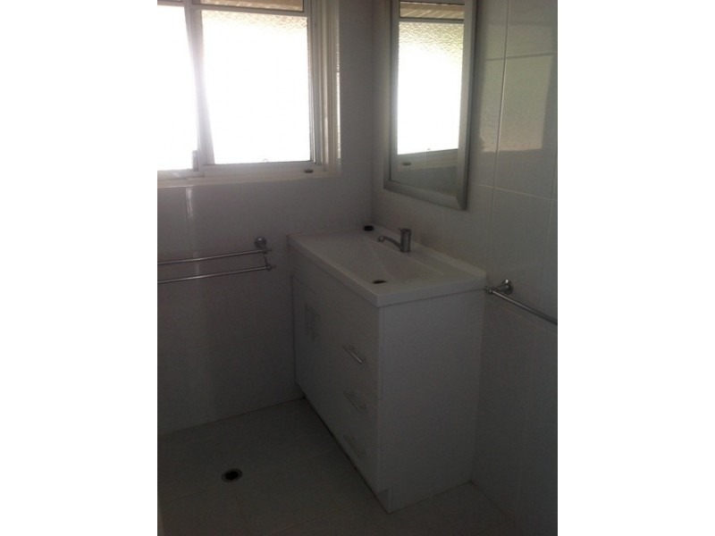 36 Pomfret Rd, Spearwood WA 6163