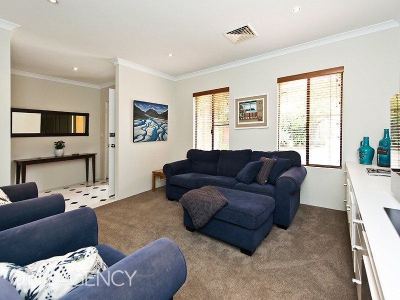 1B Norma Road, Alfred Cove WA 6154