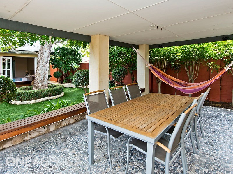 1B Norma Road, Alfred Cove WA 6154