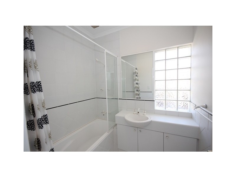 1B Price Street, Fremantle WA 6160