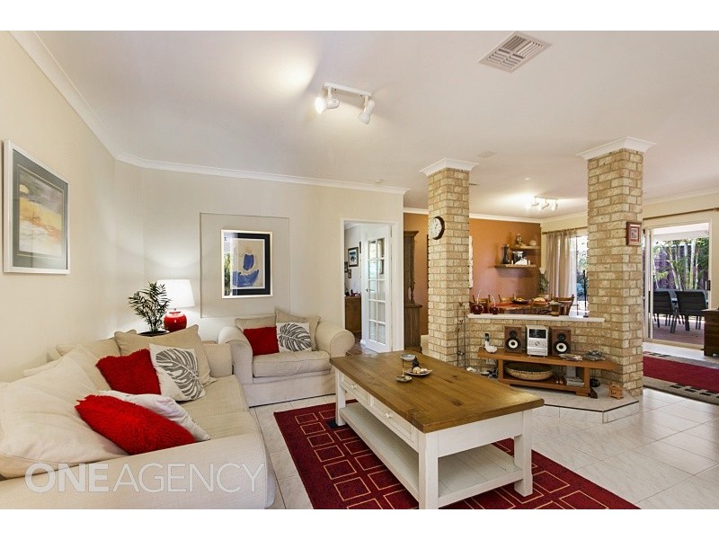 14 Provincial Mews, Bibra Lake WA 6163