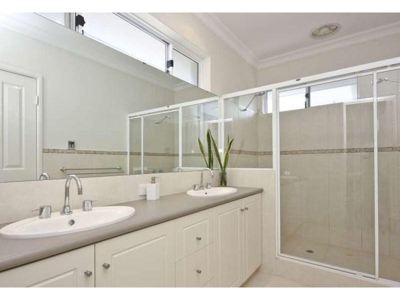 67 Lefroy Road, Beaconsfield WA 6162