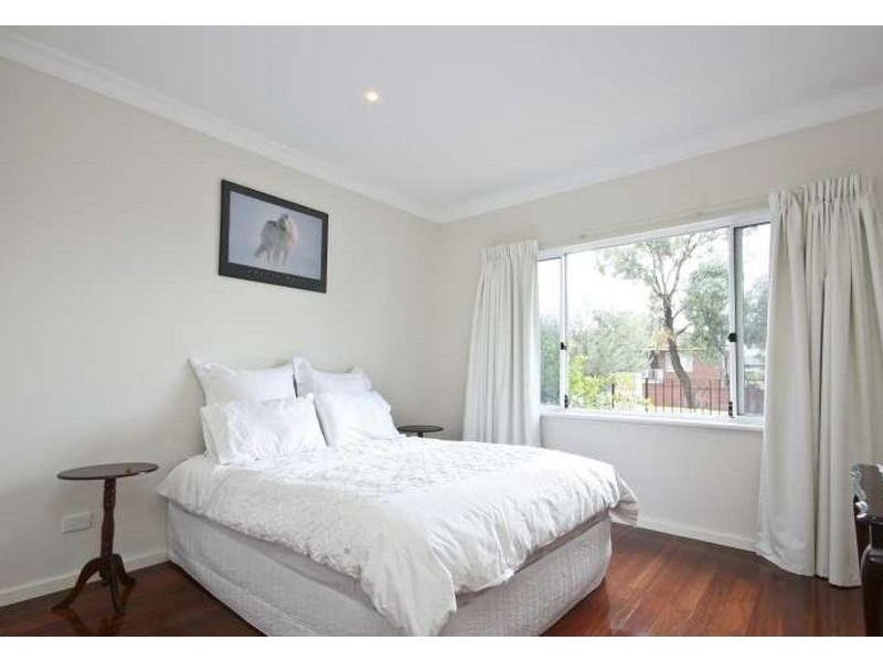67 Lefroy Road, Beaconsfield WA 6162