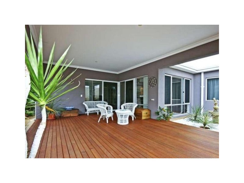 67 Lefroy Road, Beaconsfield WA 6162