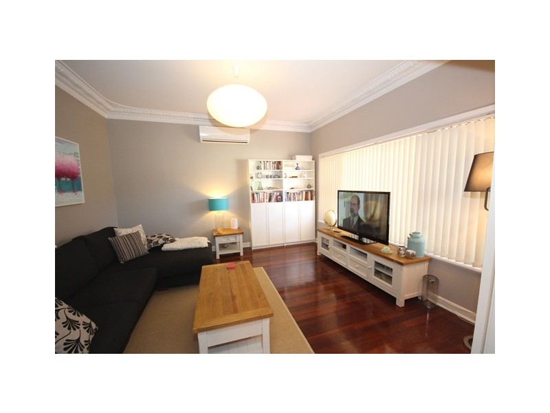 290 Marmion Street, Melville WA 6156