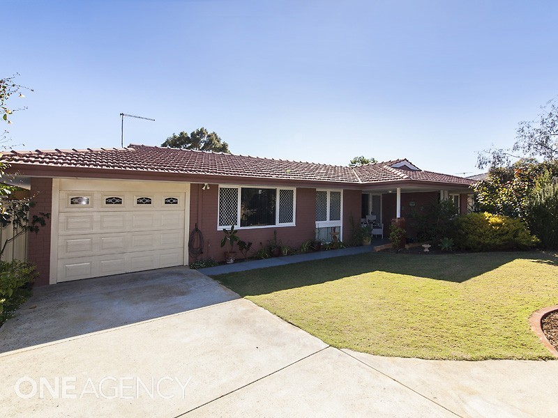 31 Rambures Way, Hamilton Hill WA 6163