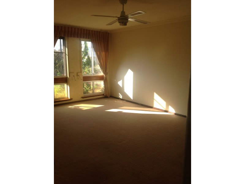 25 Scales Way, Spearwood WA 6163