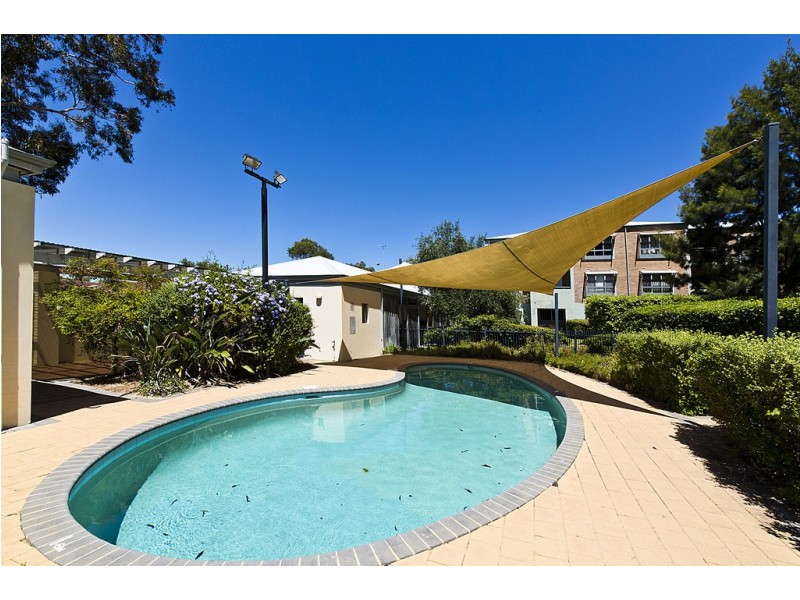 31/15 Friar John Way, Coolbellup WA 6163