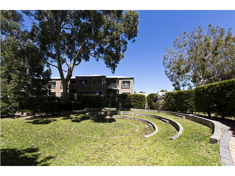 31/15 Friar John Way, Coolbellup WA 6163