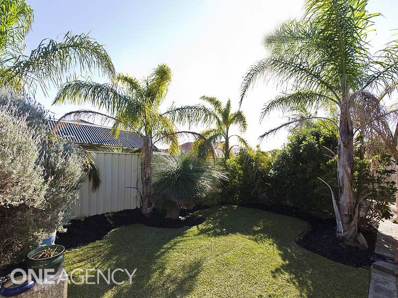 63 Cheriton Drive, Carramar WA 6031