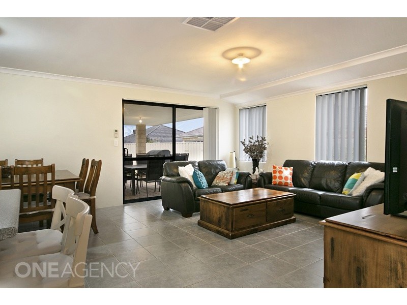 17 O’Connor Loop, Canning Vale WA 6155