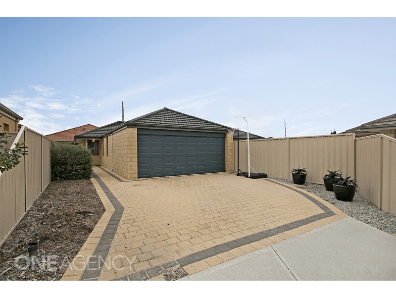 17 O’Connor Loop, Canning Vale WA 6155