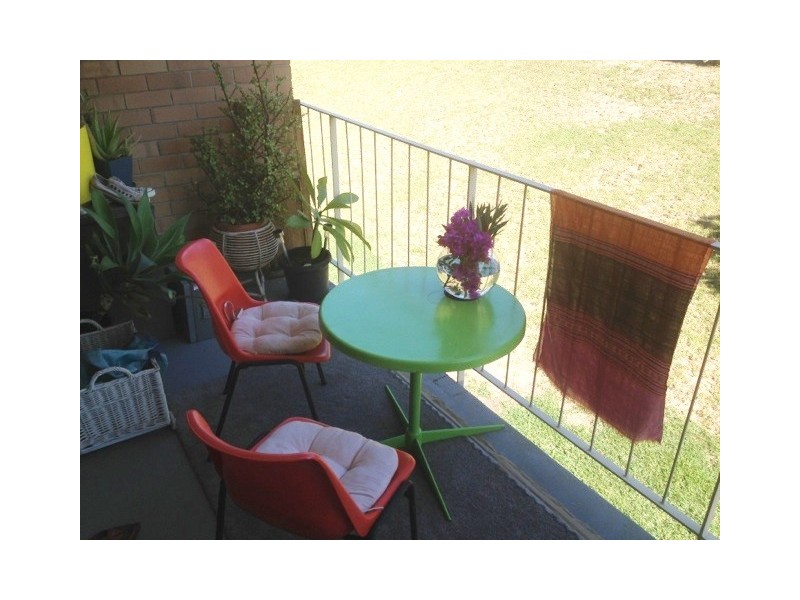 22/4 Southend Road, Hamilton Hill WA 6163