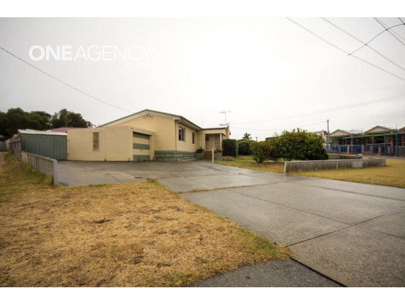 30 Stratton Street, Hamilton Hill WA 6163