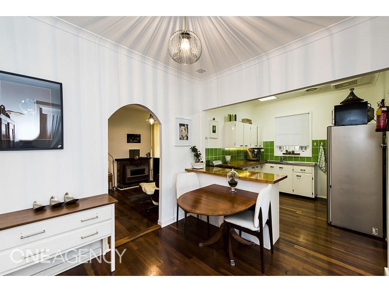 9 Coolbellup Avenue, Coolbellup WA 6163