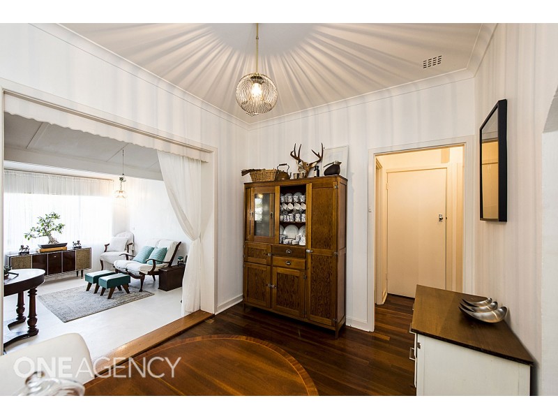 9 Coolbellup Avenue, Coolbellup WA 6163