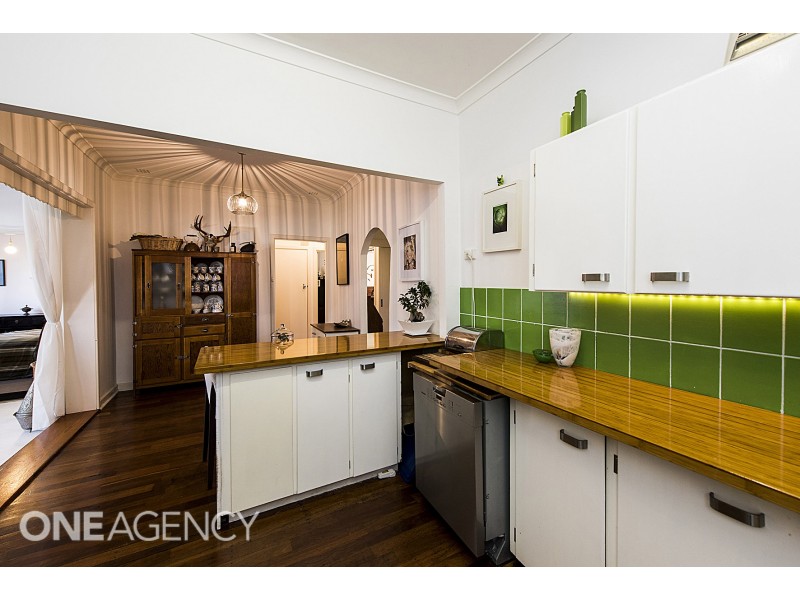 9 Coolbellup Avenue, Coolbellup WA 6163