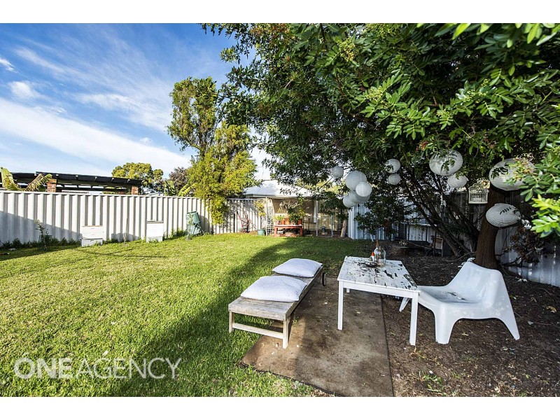 9 Coolbellup Avenue, Coolbellup WA 6163